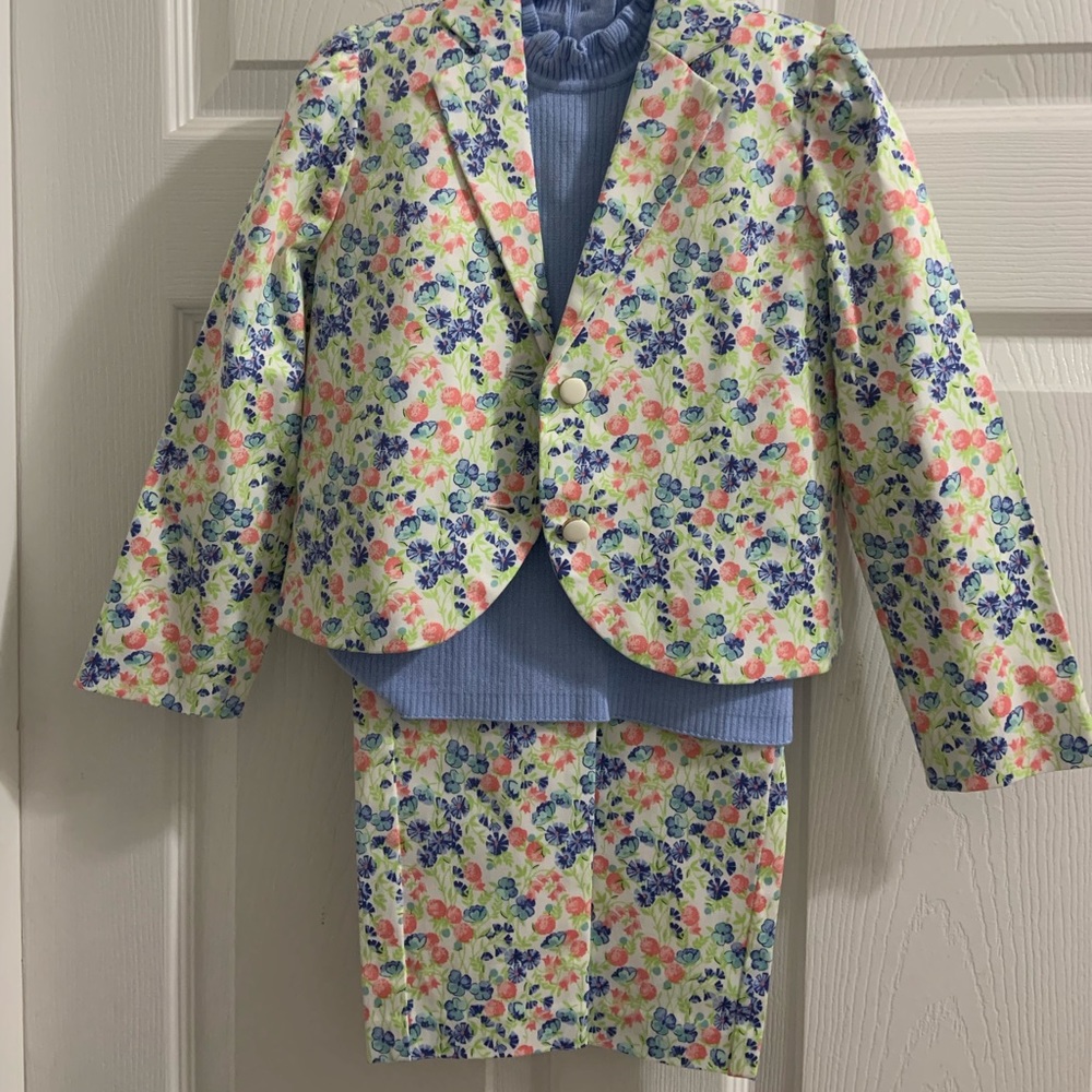 Janie and Jack 3 piece outfit, jacket, crop pants and sleeveless shell